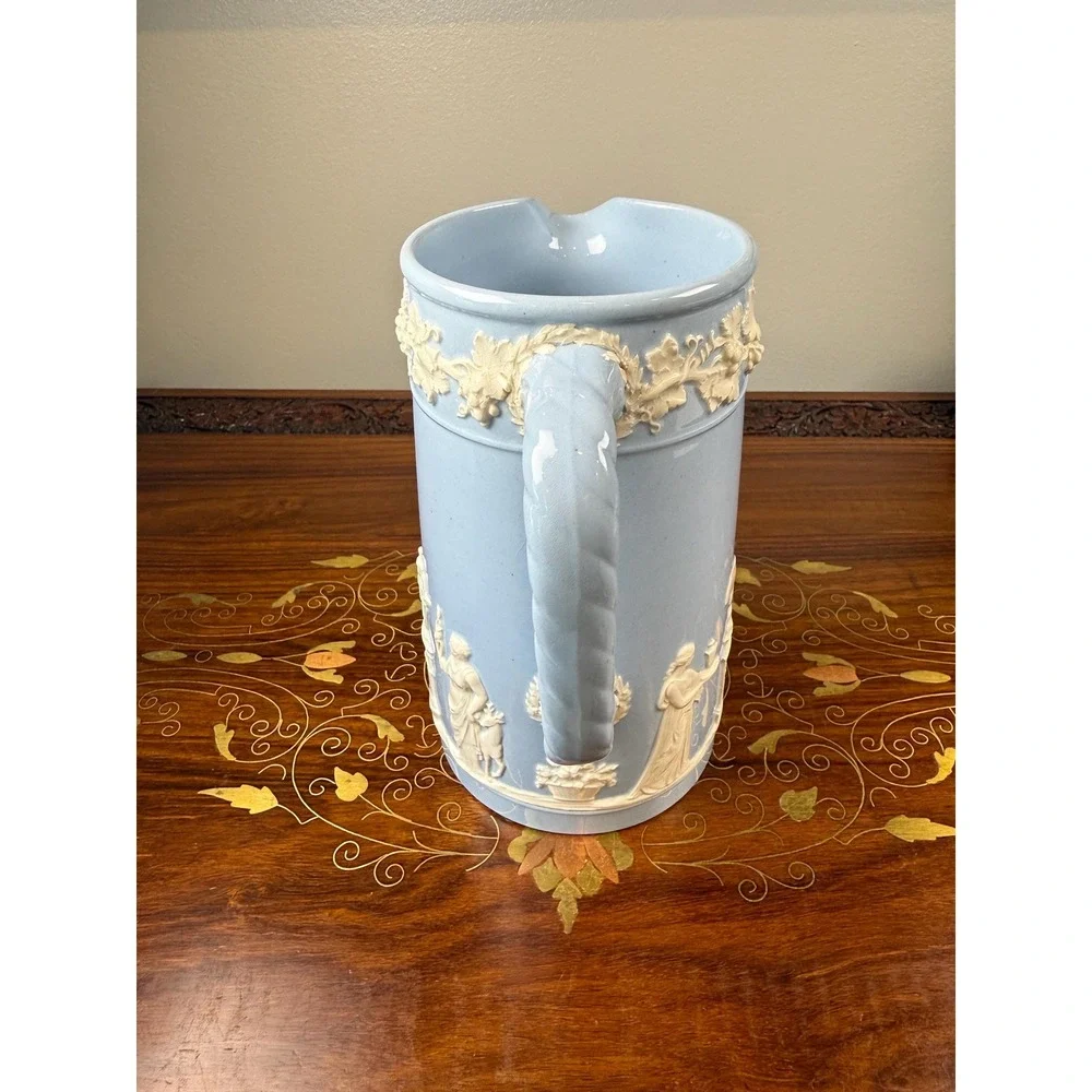 Vintage Wedgwood Queen's Ware Pitcher 7